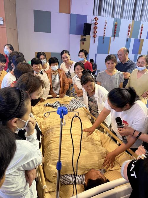 泰興市舉辦居家養老上門服務助老員和養老機構護理員集中培訓活動